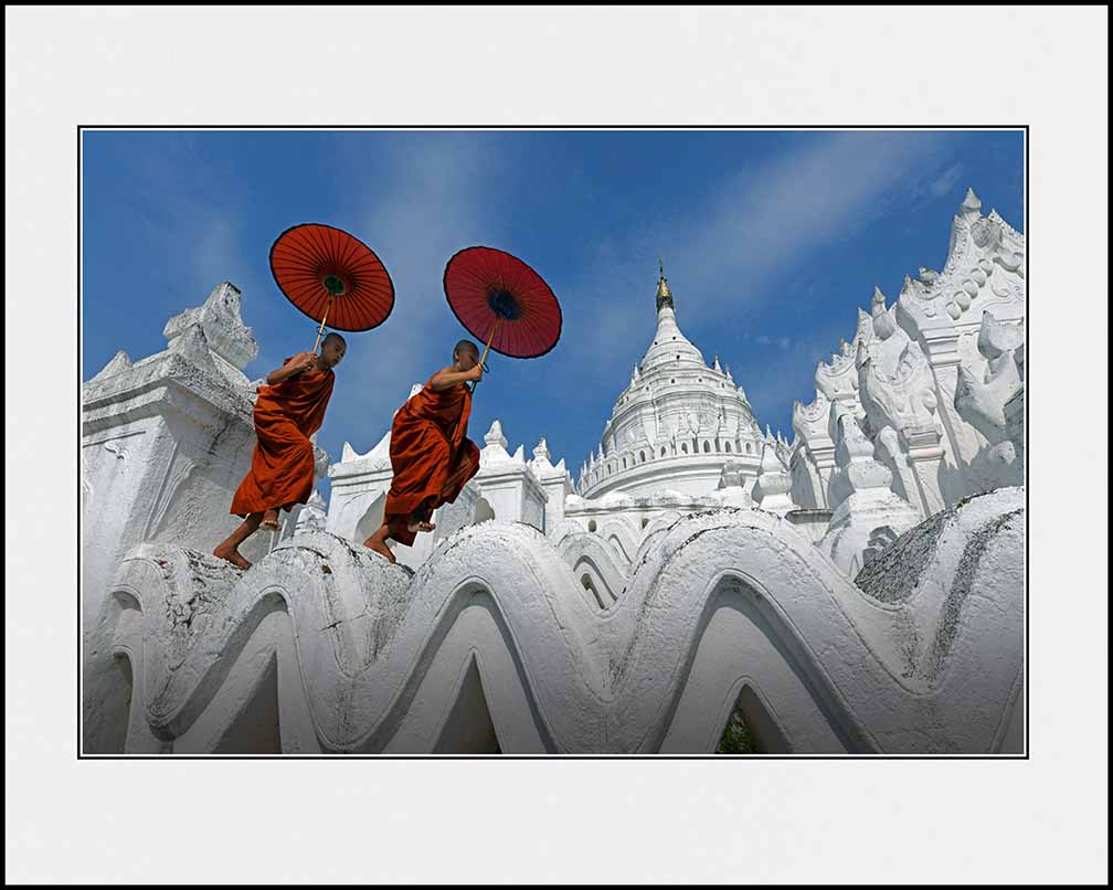 B-004-WHITE-TEMPLE-20x16-Resize